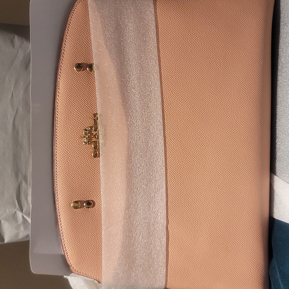 Lillie Carryall - Picture 5 of 6